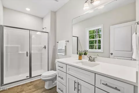 Bath - 89 Mitchner Dr, Smithfield, NC 27577 photo 1 of 2