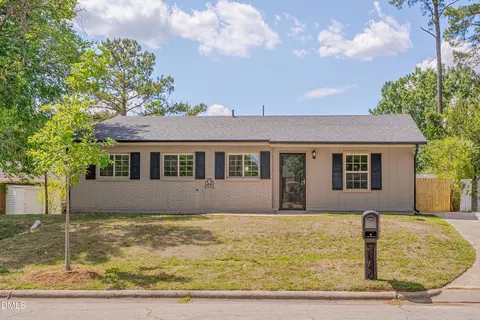 2224 Emerson Pl, Durham, NC 27707