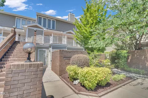 7010 Sandy Forks Rd #106, Raleigh, NC 27615
