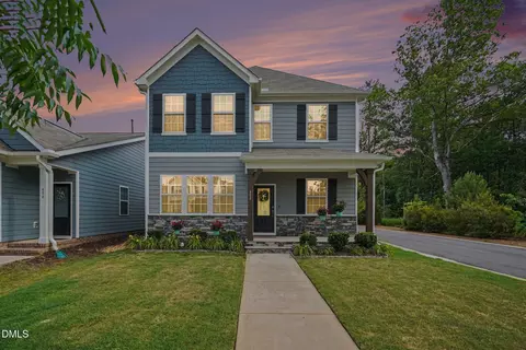 400 Haywood Glen Dr, Knightdale, NC 27545