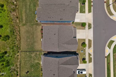 View/Area - 7167 Crested Iris Pl, Durham, NC 27703 photo 3 of 7
