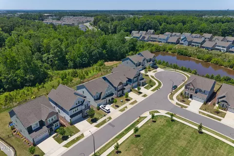 View/Area - 7167 Crested Iris Pl, Durham, NC 27703 photo 7 of 7