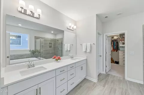 Bath - 7167 Crested Iris Pl, Durham, NC 27703 photo 3 of 6