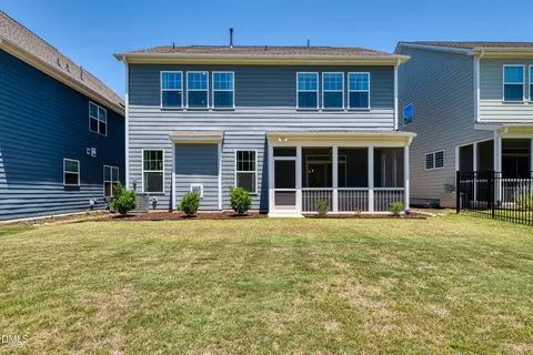 Exterior - 7167 Crested Iris Pl, Durham, NC 27703 photo 4 of 6