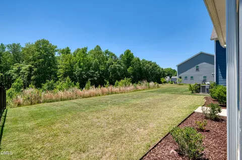 Exterior - 7167 Crested Iris Pl, Durham, NC 27703 photo 3 of 6
