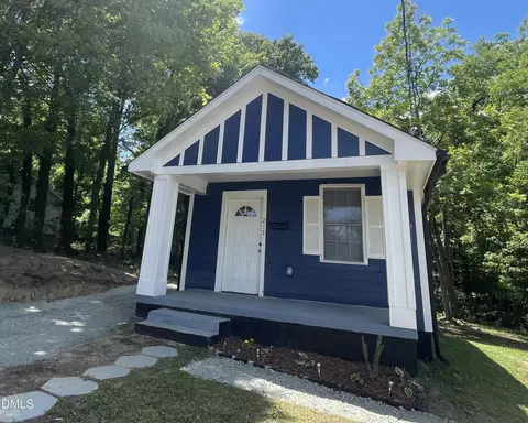 217 Lanier St, Oxford, NC 27565