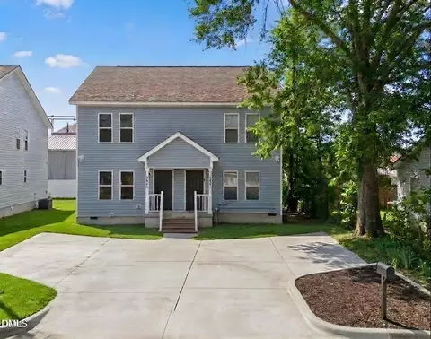 215 N Sellers St, Selma, NC 27576
