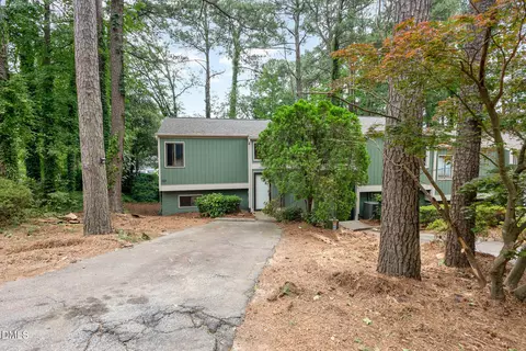 701 Godwin Ct, Raleigh, NC 27606