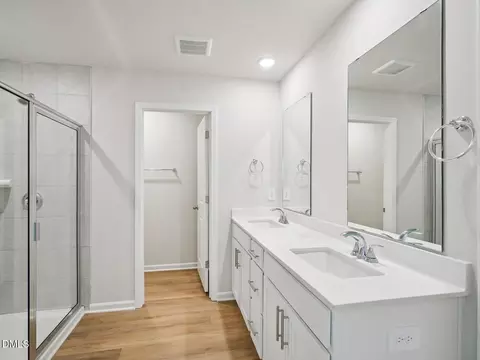 Bath - 789 Red River Dr, Garner, NC 27529 photo 2 of 3