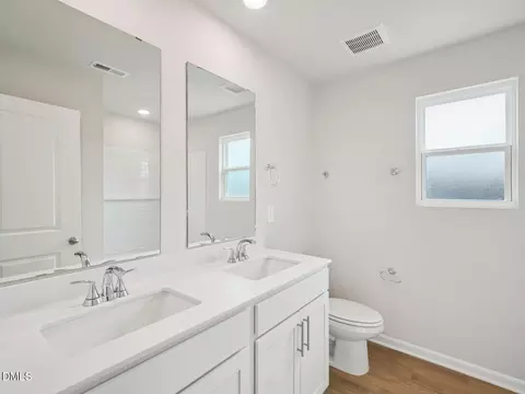 Bath - 789 Red River Dr, Garner, NC 27529 photo 3 of 3