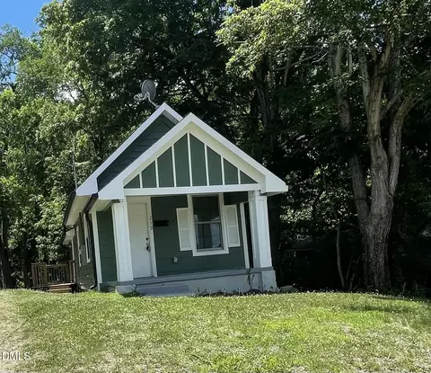 219 Lanier St, Oxford, NC 27565