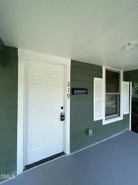 219 Lanier St, Oxford, NC 27565