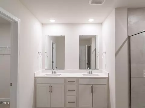 Bath - 793 Red River Dr, Garner, NC 27529 photo 1 of 2