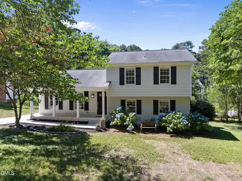 Exterior - 5314 Quail Meadow Dr, Raleigh, NC 27609 photo 2 of 11