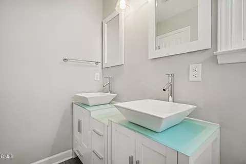 Bath - 1312 Silent Brook Rd, Wake Forest, NC 27587 photo 4 of 5