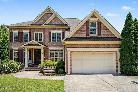 1109 Grogans Ml, Cary, NC 27519