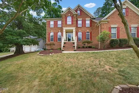 1700 Southwell Ct, Raleigh, NC 27614
