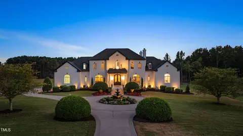 9820 Debnam Rd, Zebulon, NC 27597