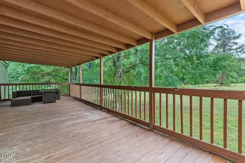 360 J B Leonard Rd, Castalia, NC 27816