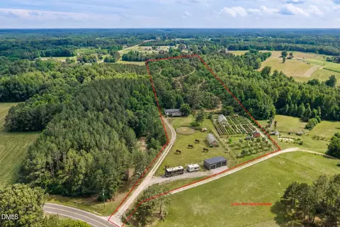 360 J B Leonard Rd, Castalia, NC 27816