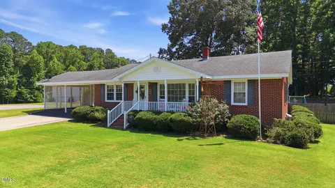 403 W Eason St, Macclesfield, NC 27852