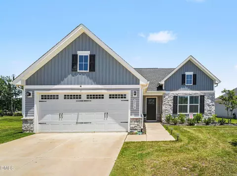 8573 Kenridge Ln, Fuquay Varina, NC 27526