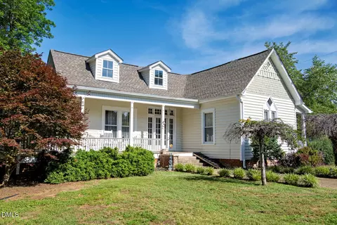 11921 Academy St, Milton, NC 27305