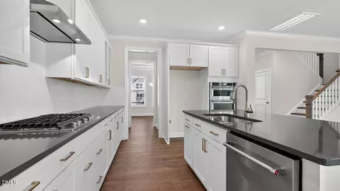 644 Bumblebee Loop, Apex, NC 27539 photo 8