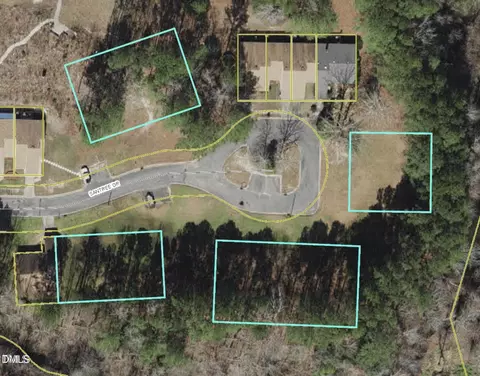 200 Santree Dr, Williamston, NC 27892