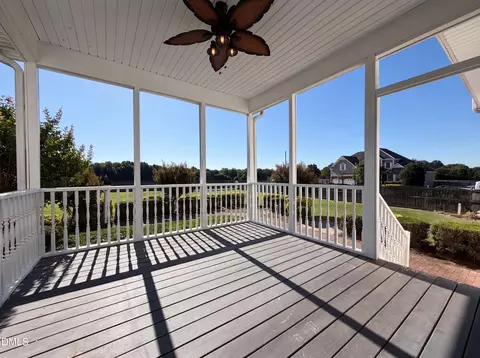 Exterior - 8100 Mosby Way, Willow Spring, NC 27592 photo 4 of 7