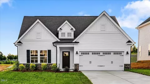 3027 Bayou St, Graham, NC 27253