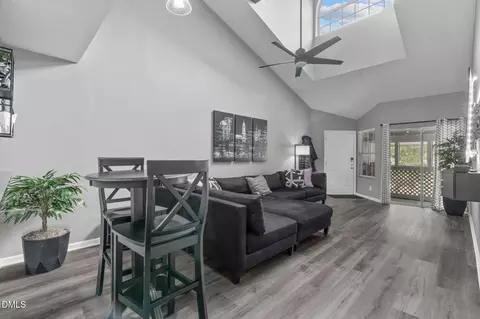 3806 Grey Harbor Dr #302, Raleigh, NC 27616