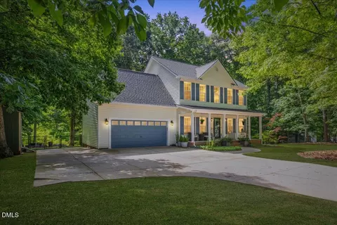 25 Ballinger Dr, Youngsville, NC 27596