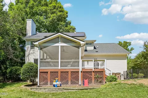 Exterior - 8512 Hampton Chase Ct, Wake Forest, NC 27587 photo 7 of 8