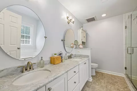 Bath - 8512 Hampton Chase Ct, Wake Forest, NC 27587 photo 2 of 5