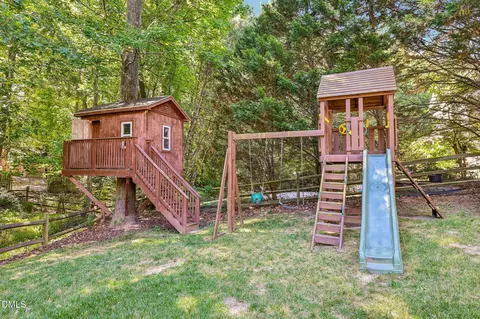 Exterior - 8512 Hampton Chase Ct, Wake Forest, NC 27587 photo 8 of 8