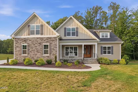 115 Old Garden Ln, Youngsville, NC 27596