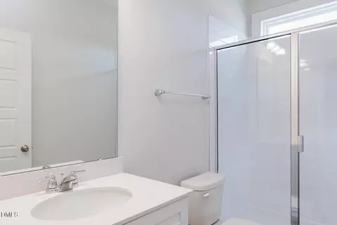 Bath - 73 Gablestone Dr, Wendell, NC 27591 photo 1 of 4