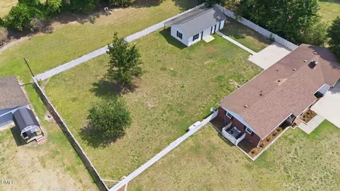 695 Old Rte 22, Kenly, NC 27542