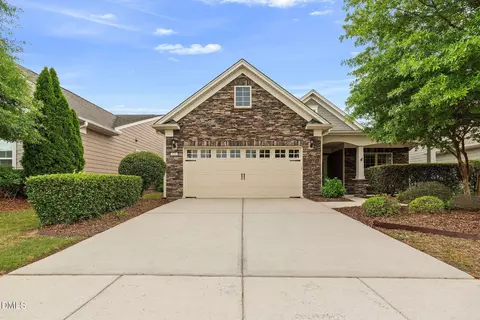 820 Gaston Manor Dr, Durham, NC 27703