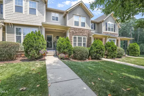 109 Haybarn Ct, Apex, NC 27502