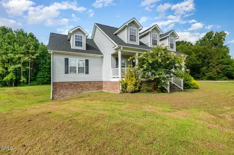 1526 Bearpond Rd, Henderson, NC 27537