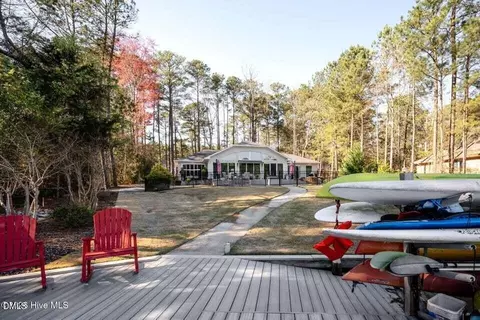 Exterior - 111 Vanore Rd, West End, NC 27376 photo 9 of 10