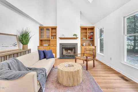 4 Sue Ann Ct, Durham, NC 27704