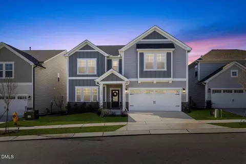 504 Morning Glade St E, Wake Forest, NC 27587