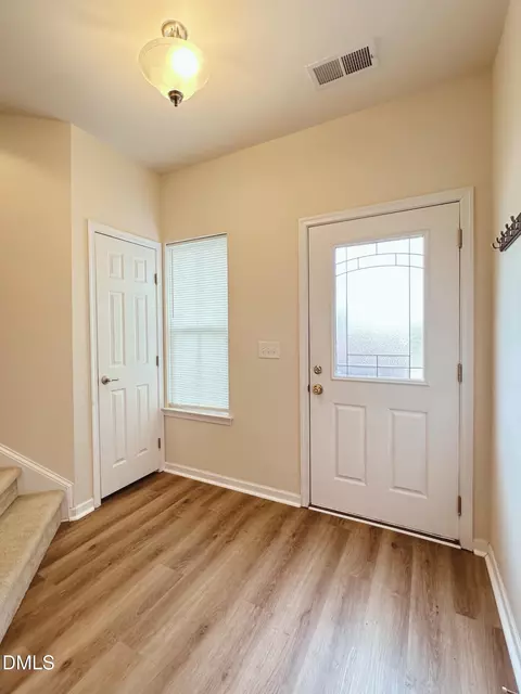 Entry Way - 435 Panorama View Loop, Cary, NC 27519 photo 2 of 5