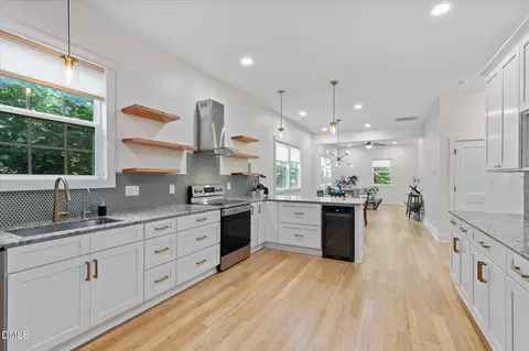 Kitchen - 1007 Rosedale Ave, Durham, NC 27707 photo 6 of 8
