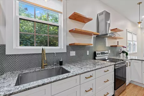 Kitchen - 1007 Rosedale Ave, Durham, NC 27707 photo 7 of 8