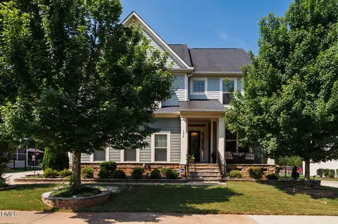124 Restonwood Dr, Apex, NC 27539