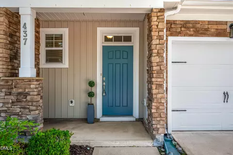 437 Christian Creek Pl, Cary, NC 27519